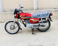 Honda CG125 2019Model  NEW condition 16000 km use jus