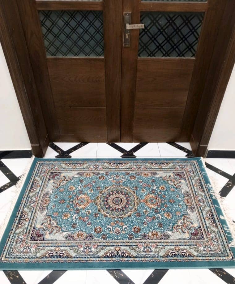 Iranian Finest quality Runner / Rugs / Mats / Carpets 0