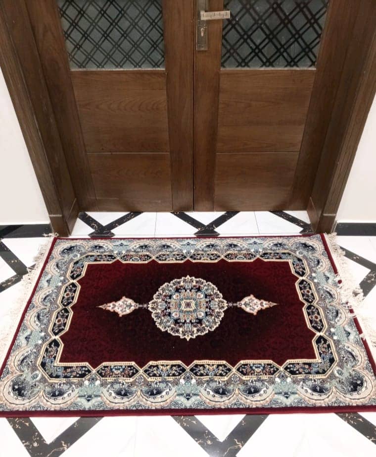 Iranian Finest quality Runner / Rugs / Mats / Carpets 1