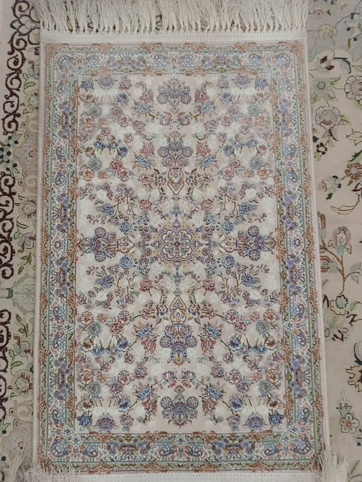 Iranian Finest quality Runner / Rugs / Mats / Carpets 17