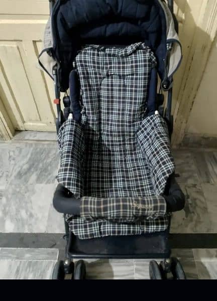 pram for kids in used condition imported 3