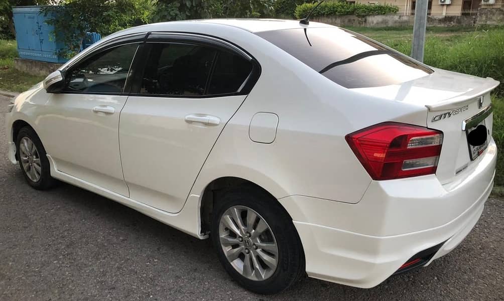 Honda City Aspire 2015 Honda City 1.5 Aspire Prosmatec 8