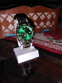 Green Beauty Iced Watch