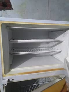 dawlance refrigerator