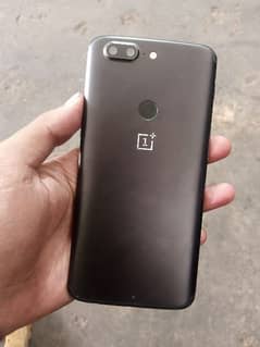 One plus 5t  8/128