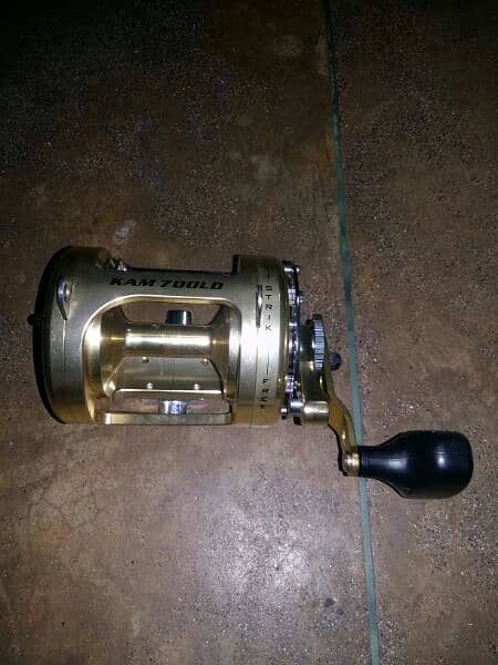 OMOTO FISHING REEL 3