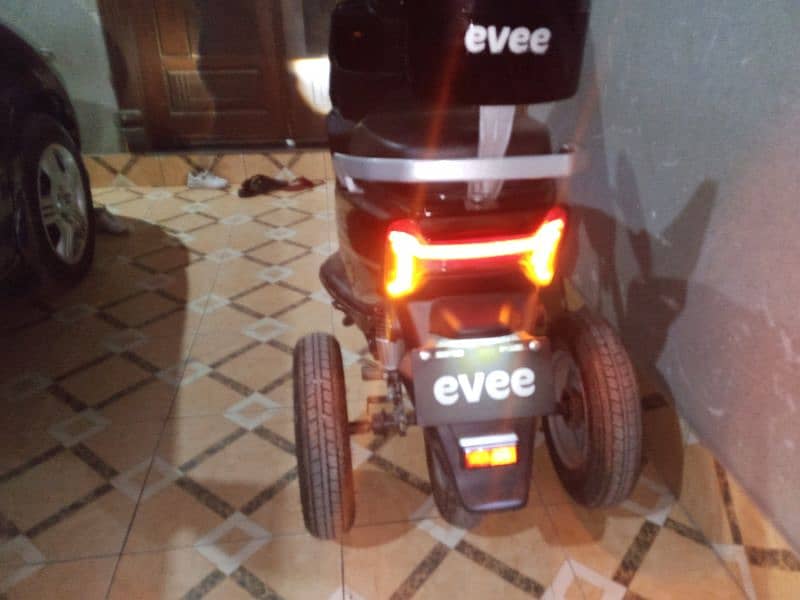 evee scotty electric per charged 70 km run 6