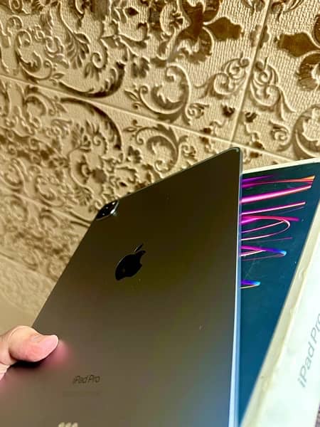 Apple iPad Pro M2 Chip 11” [100% BATTERY HEALTH] Space Gray Colour! 3