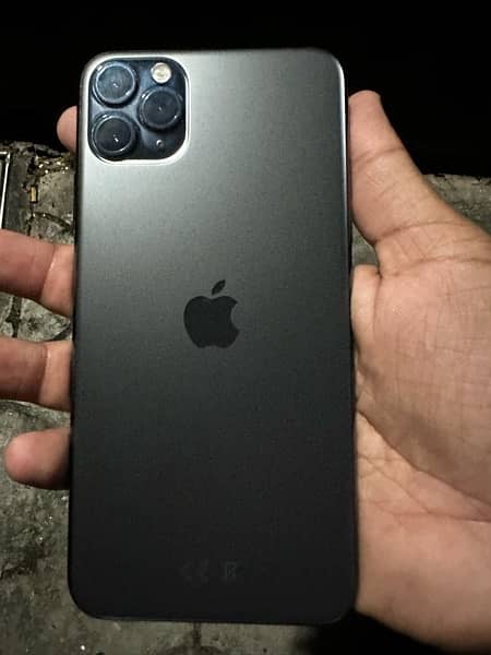 Iphone 11 pro max 1