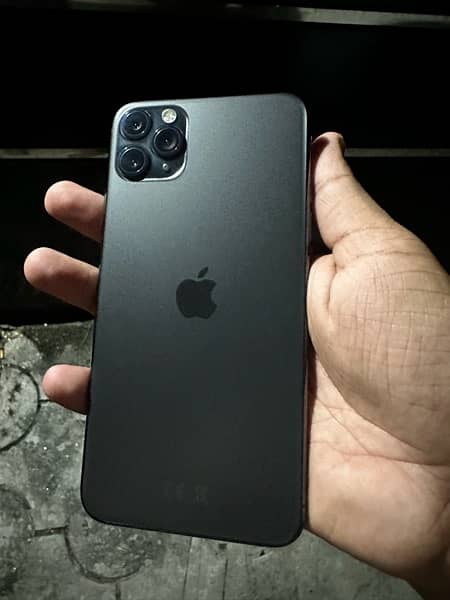 Iphone 11 pro max 2