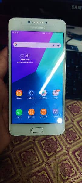 Samsung Galaxy C7 pro 2