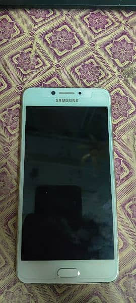 Samsung Galaxy C7 pro 6