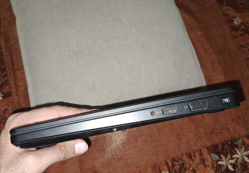 Dell Latitude 5490 (Core i5 8th Gen) 4