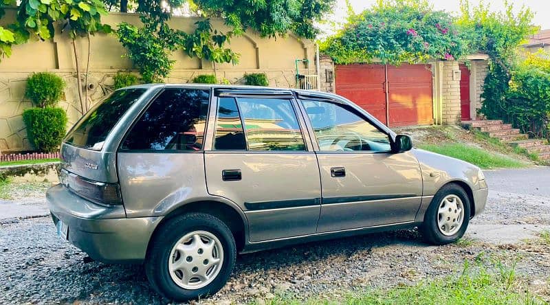 Suzuki Cultus VXR 2015 5