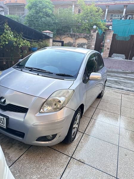 Toyota Vitz 2010 1