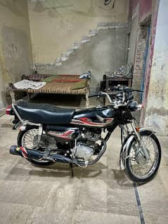 Honda CG125 2023