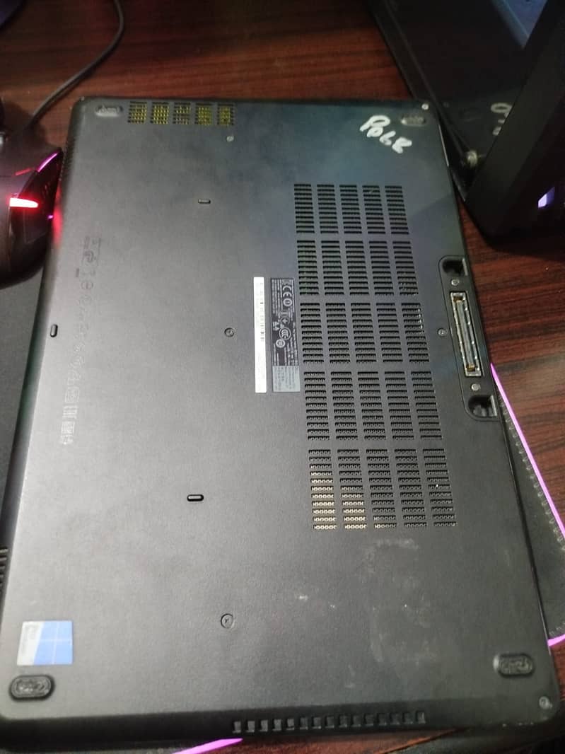 Latitude E5570 i7-6th gen, 2 gb graphics card. 10/10 condition 3