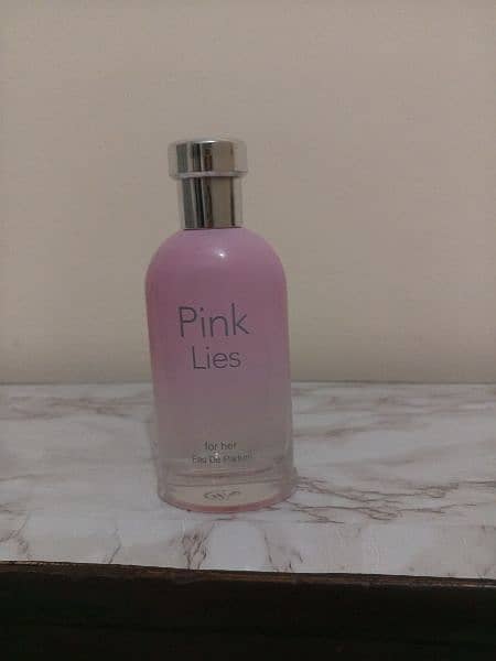 Pink Lies (perfume) 1