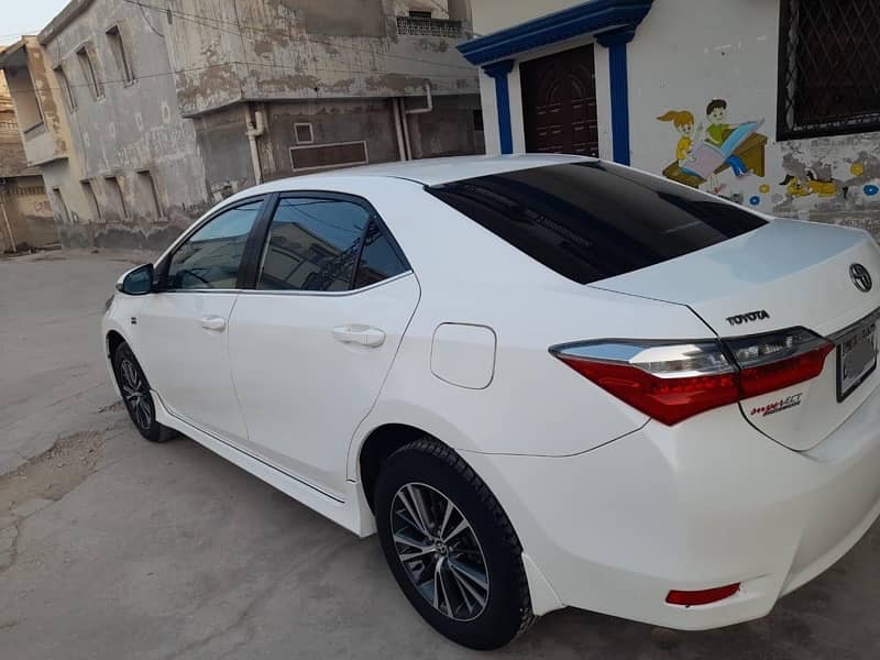 Toyota Corolla Altis 1.6 2