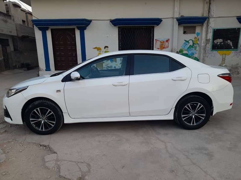 Toyota Corolla Altis 1.6 5