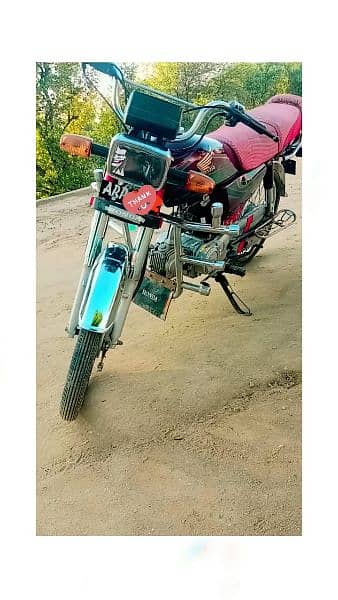 Honda 70 for sale, 18 model All Punjab nmbr laga hua ha, 03015831057 1