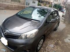 Toyota Vitz 2013 registration 2016