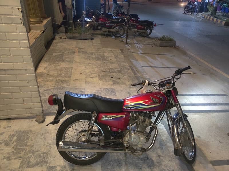 Honda 125 for sale 16B 9