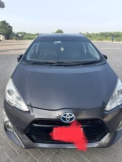 Toyota Aqua 2015 s