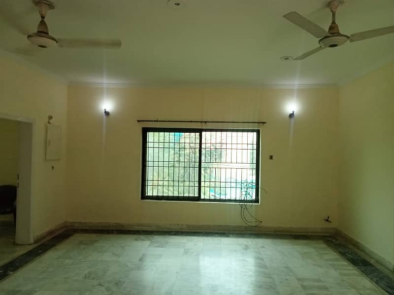 Kanal Upper Portion For Rent in Defence Phase 3 Block X Near Y Block 9