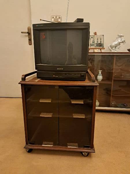 TV trolley/cabinet for sale 0