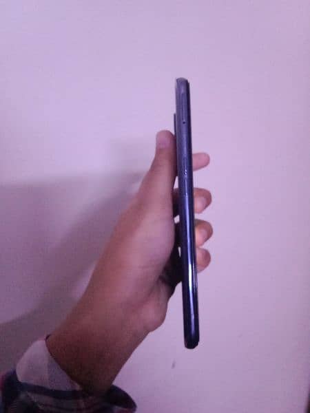 One plus n200 5G  (4/64Gb)  with accessories 6