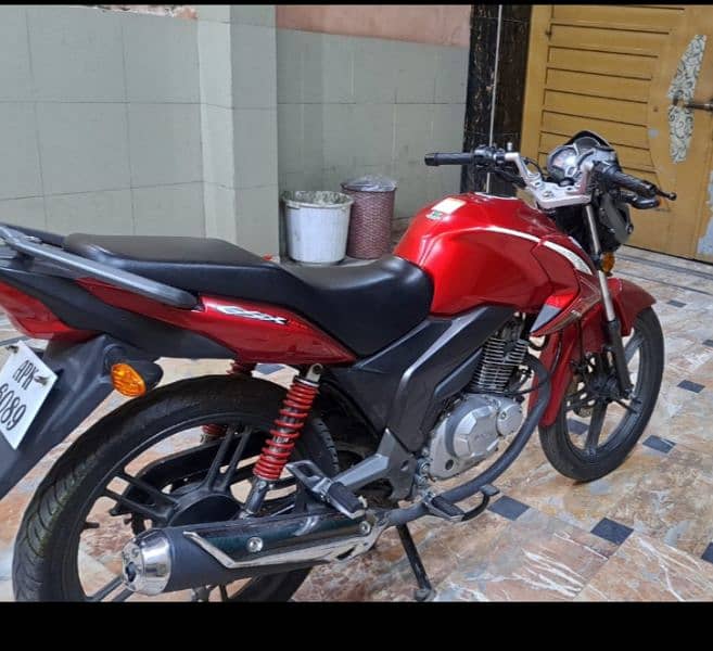 suzuki gxs 125 3