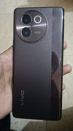 Vivo V30e