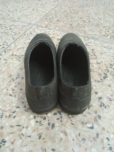 Rubber Shoes, 1 Pair. 2