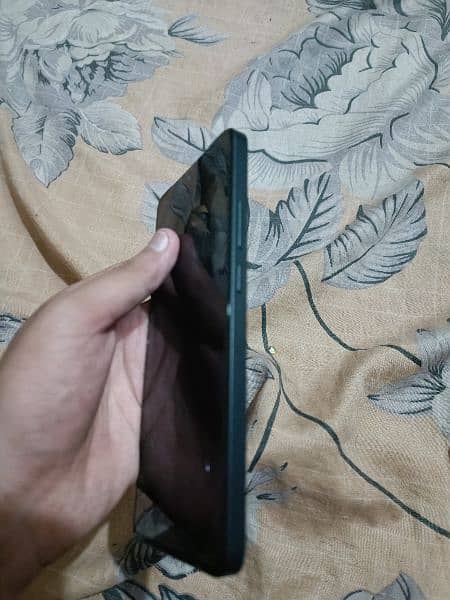 oppo reno 11f 5g in good condition 3