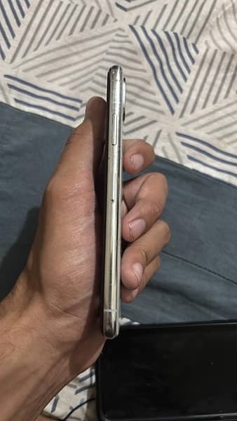 Iphone X 64 Gb White. 3