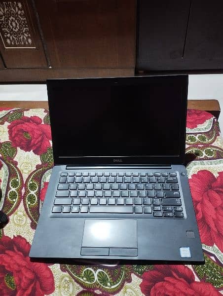 urgent sale laptop 5