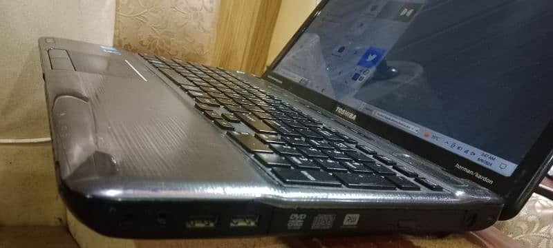 Toshiba's Laptop for sell 2