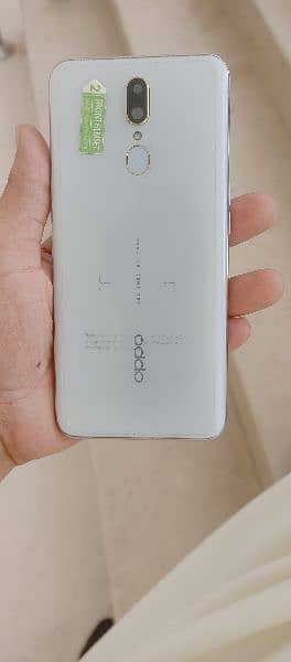 oppo f11 mobile good condition 7