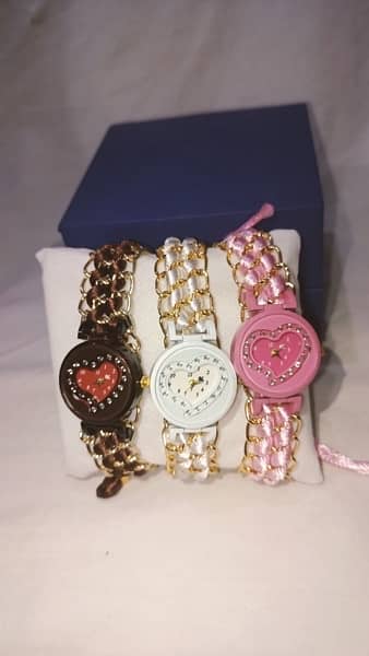 Girsl fashionable heart style watch 1