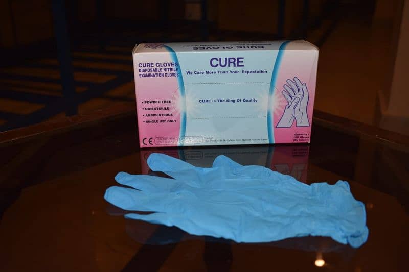 nitrile powdered free examination gloves 0