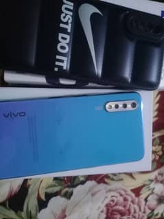 Vivi S1 8/256 in-display fingerprint sensor