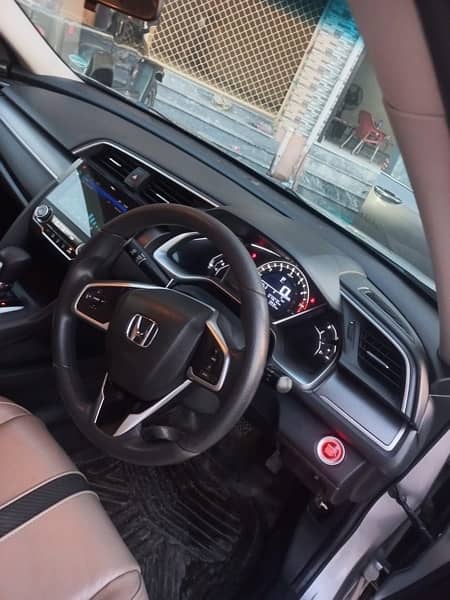 Honda Civic Oriel 2017 1