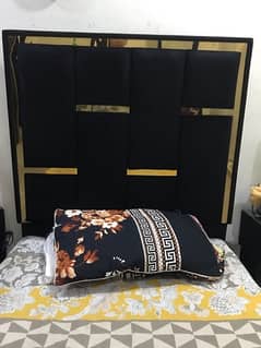 Black velvet bed