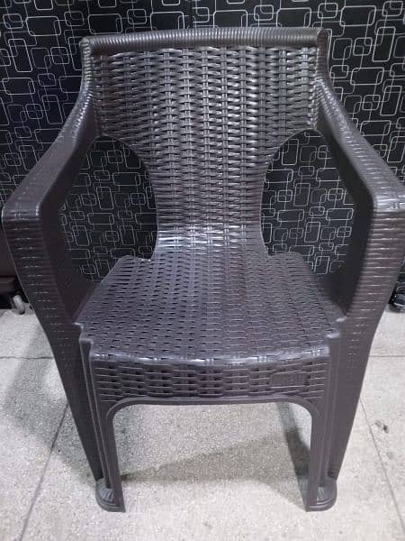 plastic chair & table contact no, 03152966640 6