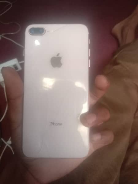 iPhone 8 Plus pta 1