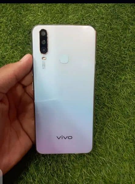 vivo y17 1