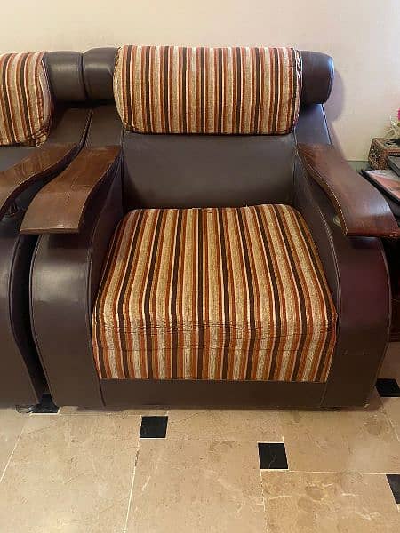 7 seater Sofa set for sale 3