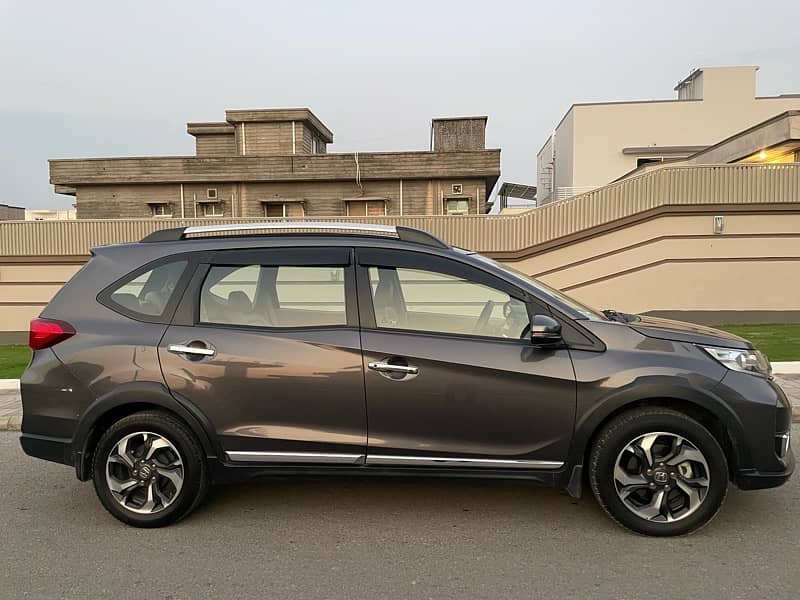 Honda BR-V 2021 (S) Automatic 9