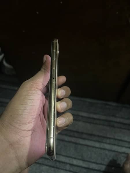 iPhone XS Max pta provide 256 gd conditions 10/8 0